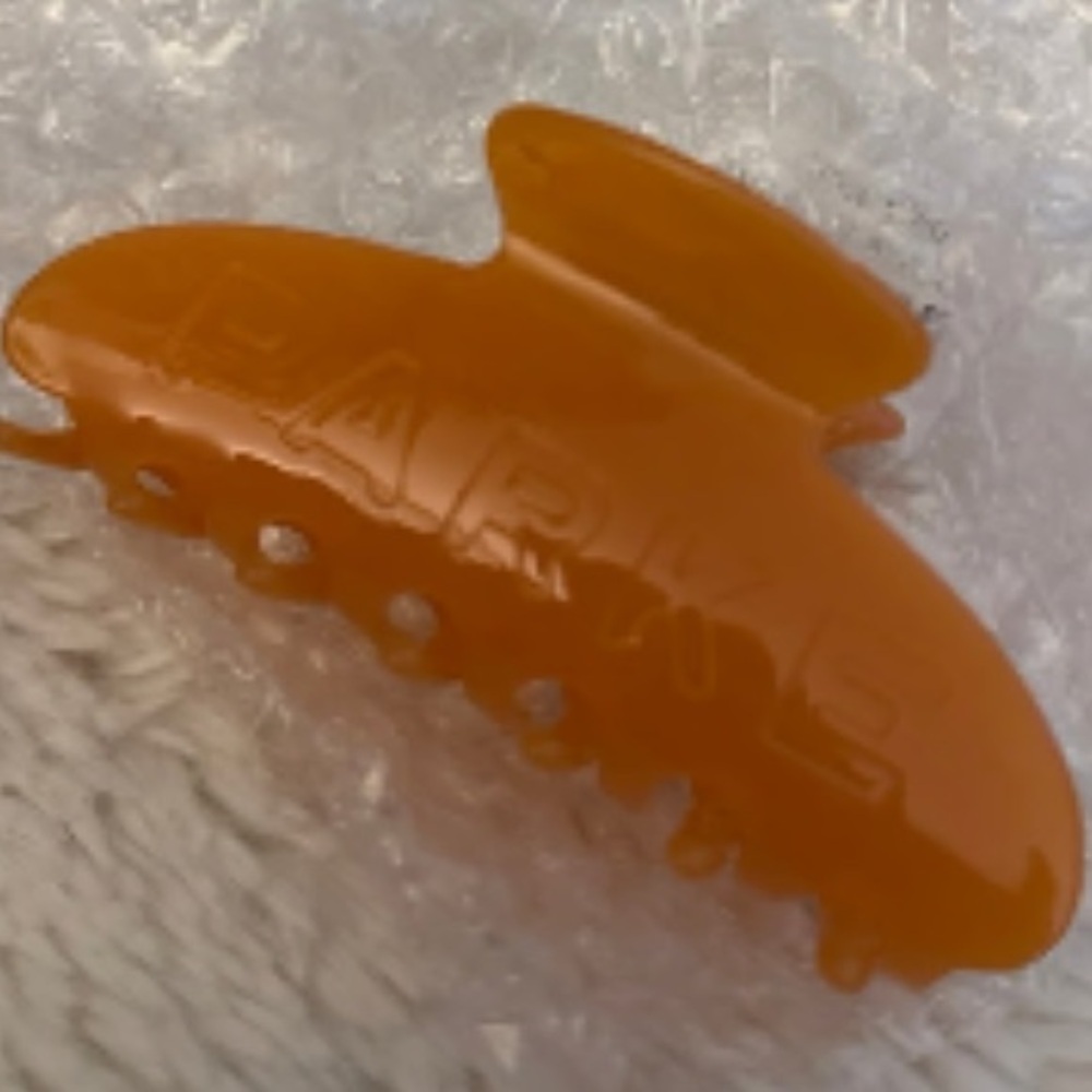 Parke Amber Orange Claw Clip New in package - Picture 2 of 7